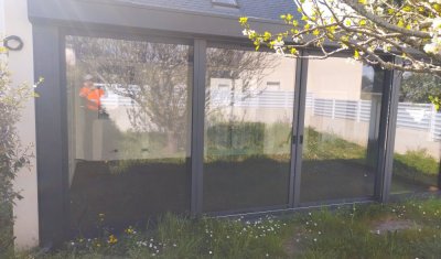 Création d'une véranda sur mesure dans une maison à Nantes